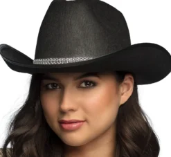 Cowboy hattu musta