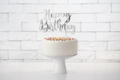 Kakunkoriste Happy Birthday hopeanvärinen