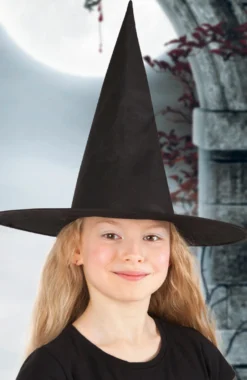 Noidanhattu Ursula, lasten
